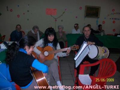 20090803021134-mini-pena-con-los-abus-26-jun-2009.jpg